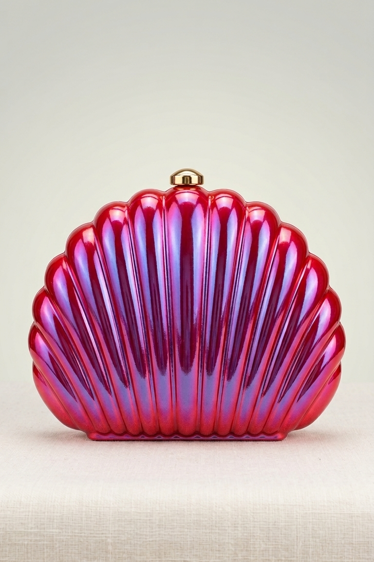 The Sirena Clutch